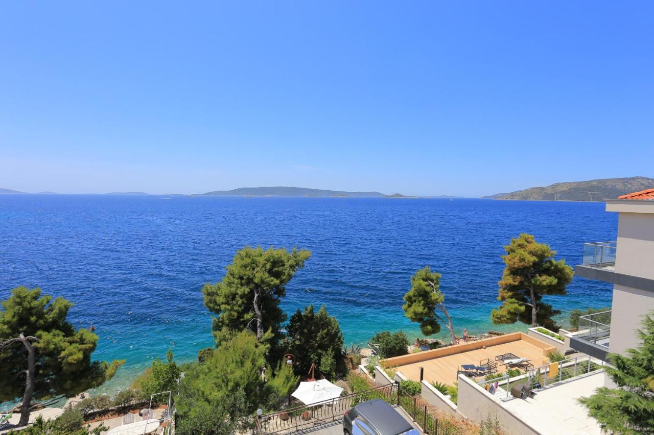 Apartments By The Sea Okrug Donji, Ciovo - 16657 Donji Okrug  Esterno foto